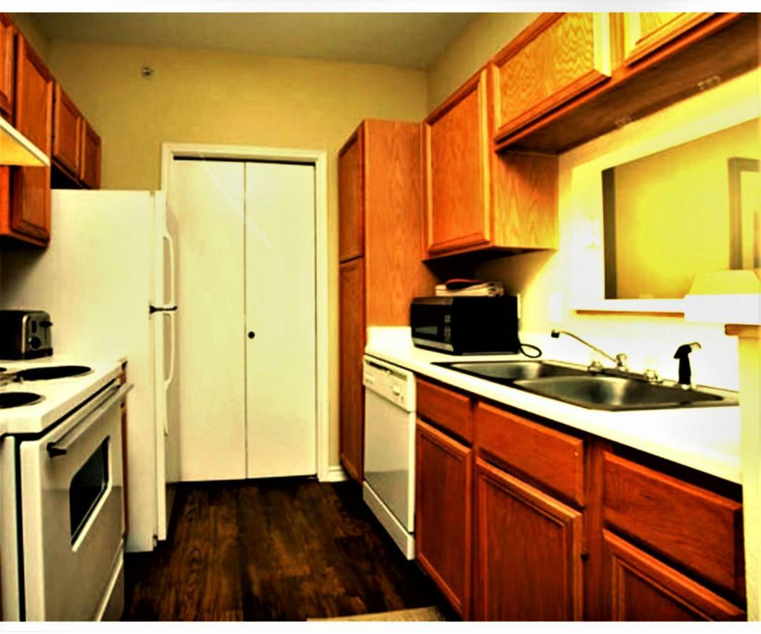 The Reside Fully Furnished Condos - Medical Stays Welcome ฮูสตัน ภายนอก รูปภาพ
